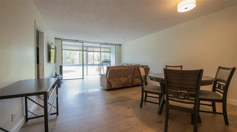 Picture of 8411 Lagos De Campo Blvd 202U, Tamarac FL 33321