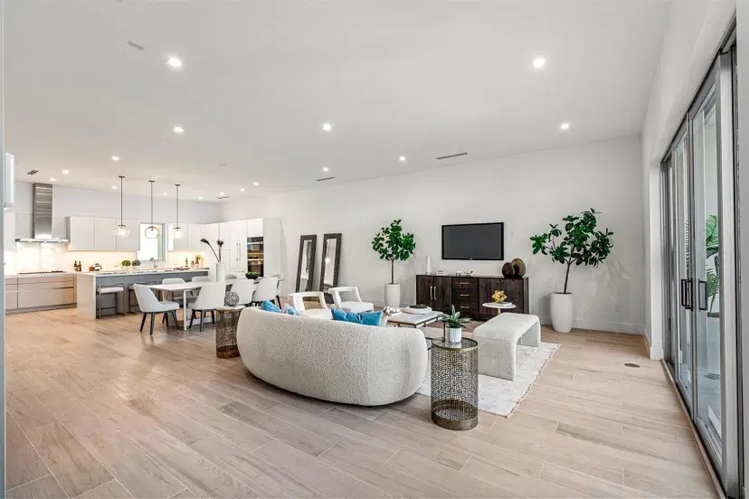Picture of 9 SE 11Th Ave, Fort Lauderdale FL 33301