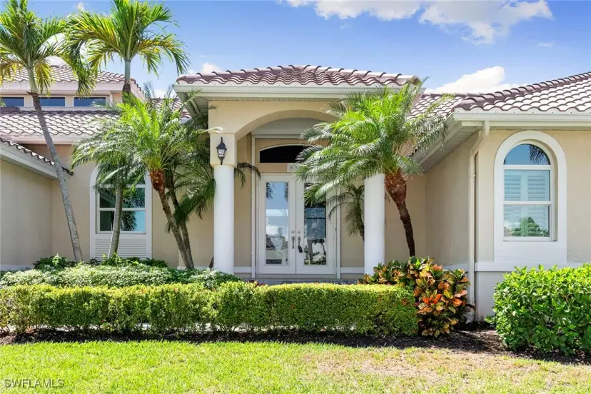 Picture of 456 Adirondack Ct, Marco Island FL 34145
