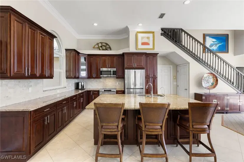 Picture of 456 Adirondack Ct, Marco Island FL 34145