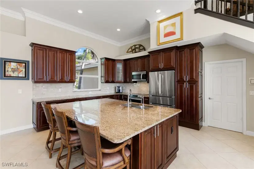Picture of 456 Adirondack Ct, Marco Island FL 34145