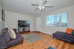 Picture of 4906 Victoria Dr 106, Cape Coral, FL 33904