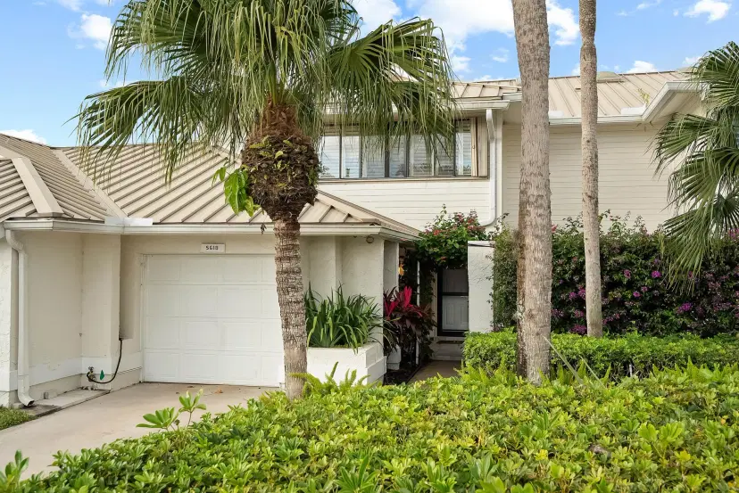Picture of 5618 SE Foxcross Place, Stuart FL 34997