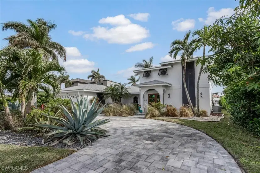 Picture of 5307 Malibu Ct, Cape Coral FL 33904