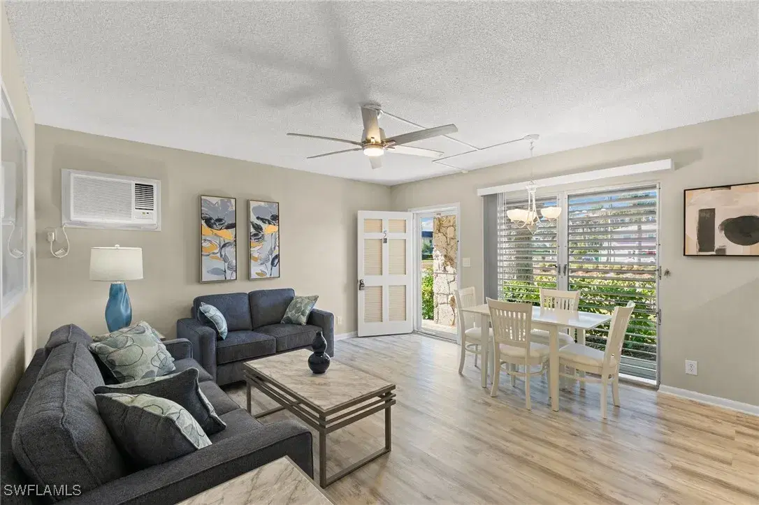 Picture of 167 N Collier Blvd D5, Marco Island, FL 34145