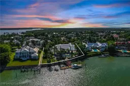 Picture of 899 Nelsons Walk, Naples, FL 34102