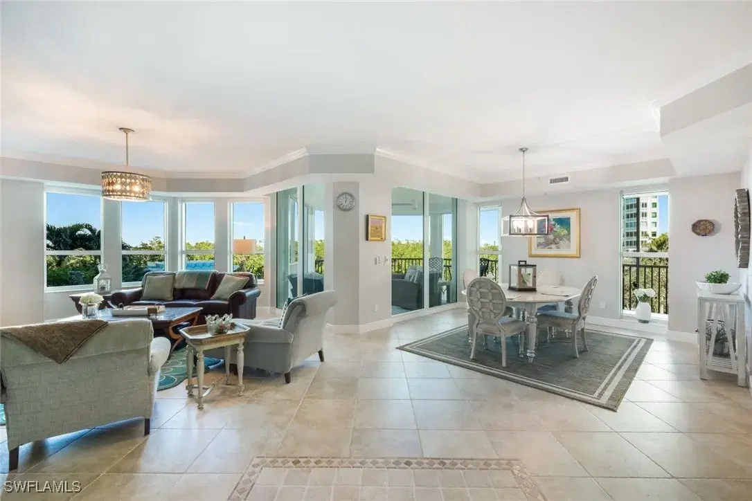 Picture of 285 Grande Way 406, Naples, FL 34110