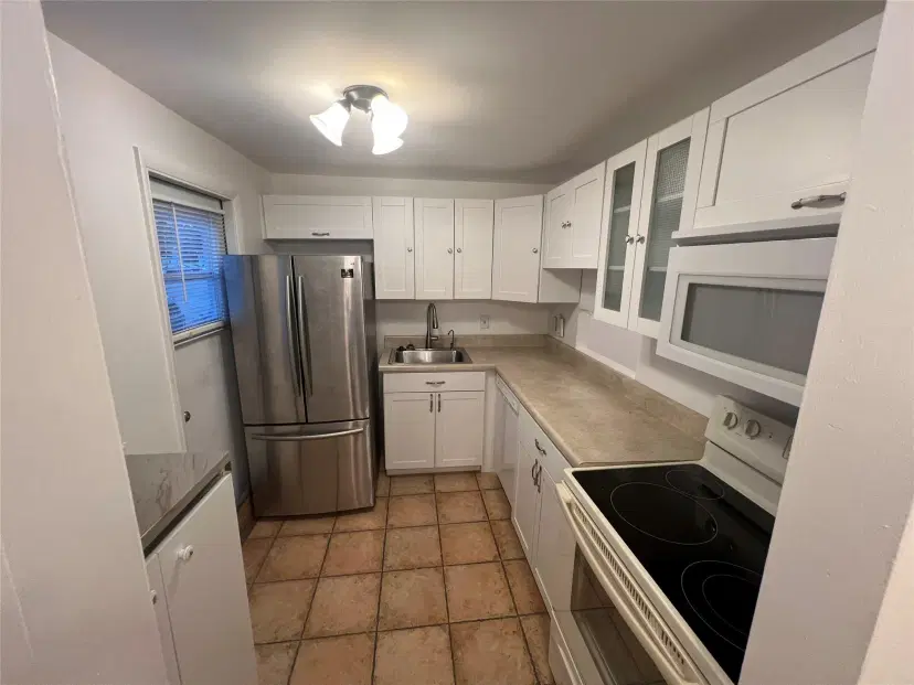 Picture of 600 NE 2Nd St 107, Dania Beach FL 33004