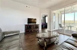 Picture of 8555 Naples Heritage Dr 238, Naples, FL 34112