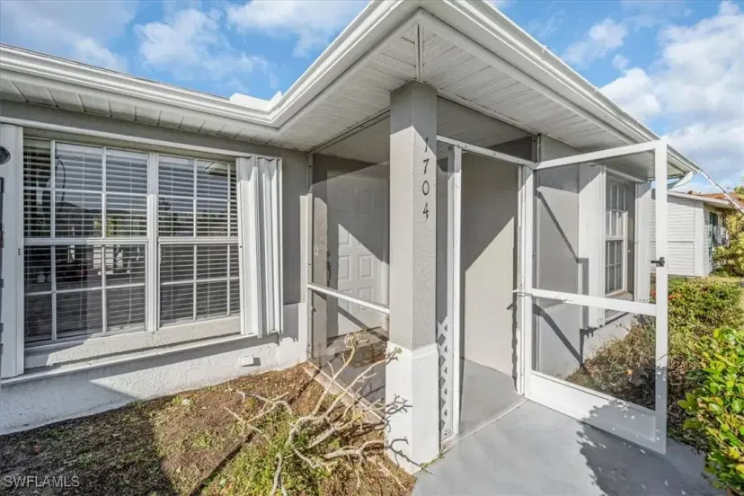 Picture of 1704 NW 3Rd Ave, Cape Coral FL 33993