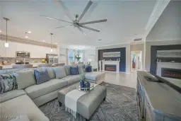 Picture of 12015 Hawthorn Lake Dr 202, Fort Myers, FL 33913