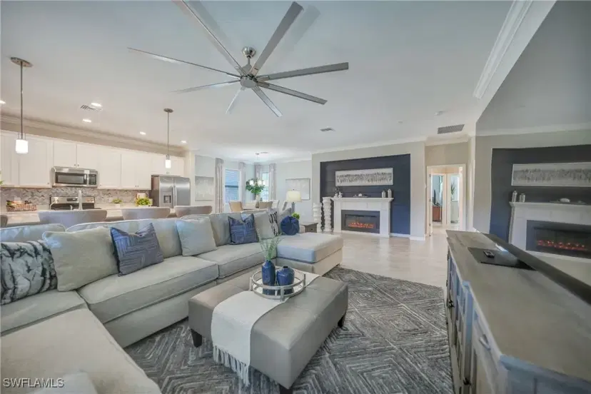 Picture of 12015 Hawthorn Lake Dr 202, Fort Myers FL 33913