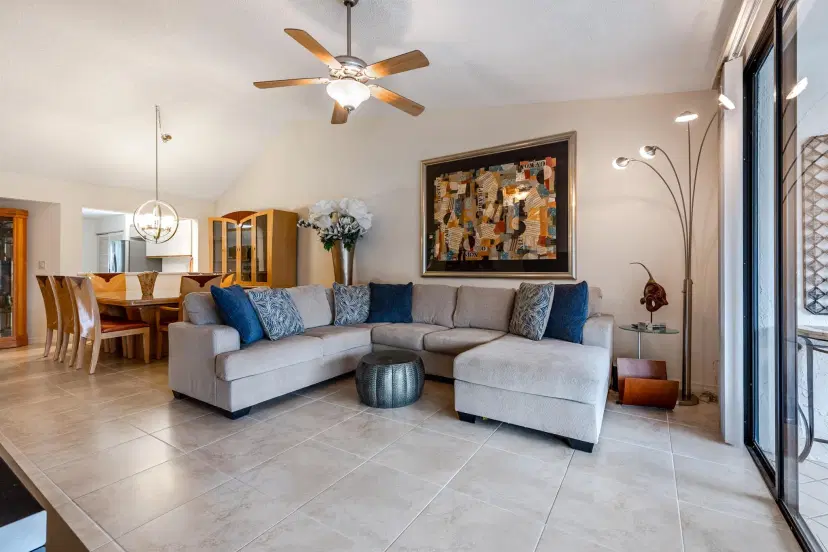 Picture of 7485 Glendevon Lane 1107, Delray Beach FL 33446