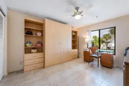 Picture of 7485 Glendevon Lane 1107, Delray Beach, FL 33446