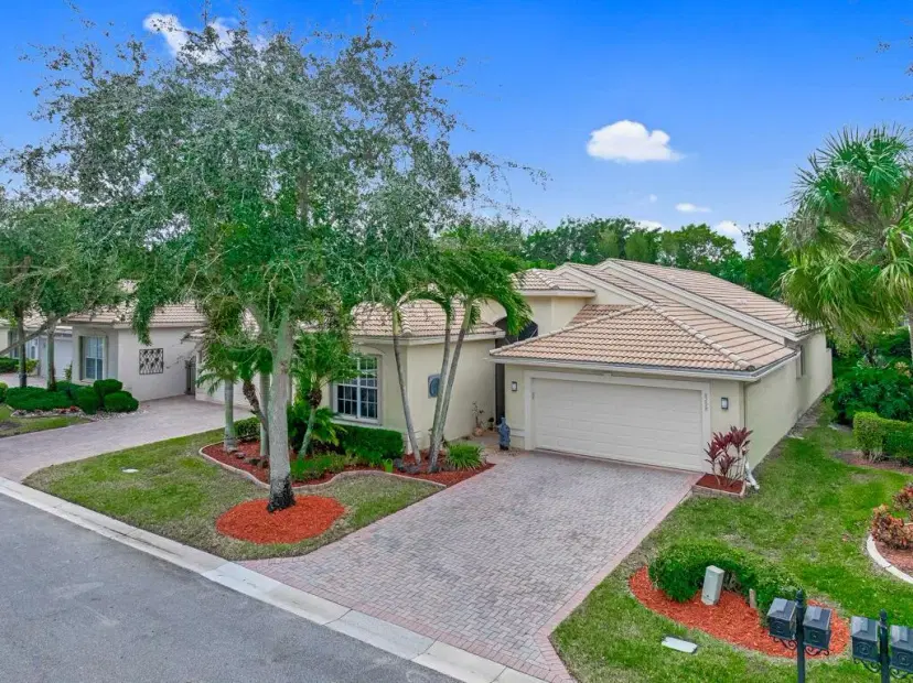 Picture of 8298 Sandpiper Glen Drive, Lake Worth FL 33467