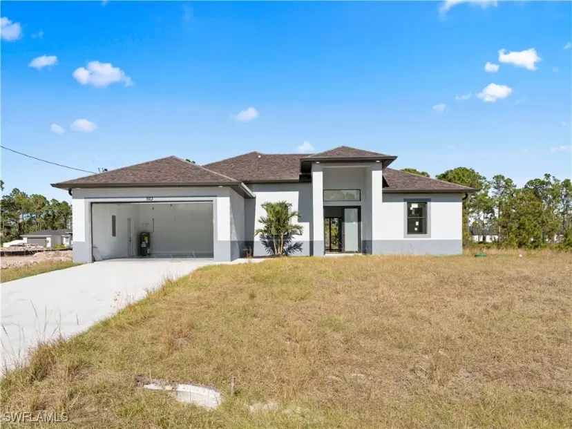 Picture of 923 Winters St E, Lehigh Acres FL 33974