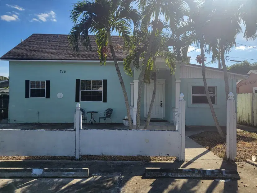 Picture of 710 Southern Boulevard, West Palm Beach FL 33405