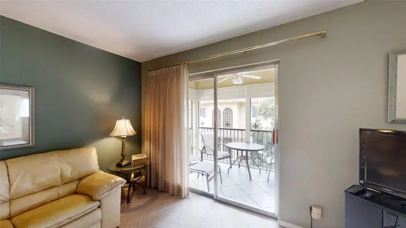 Picture of 251 S Cypress Rd 142, Pompano Beach FL 33060