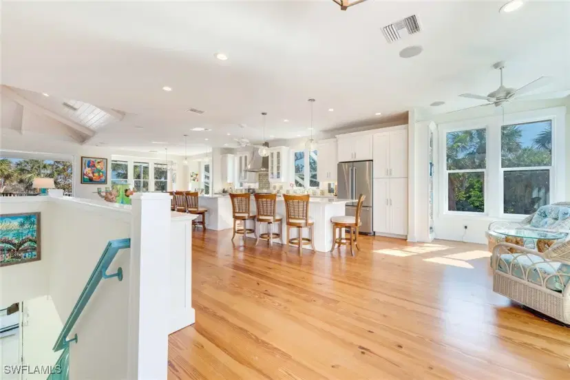 Picture of 4318 W Gulf Dr, Sanibel FL 33957