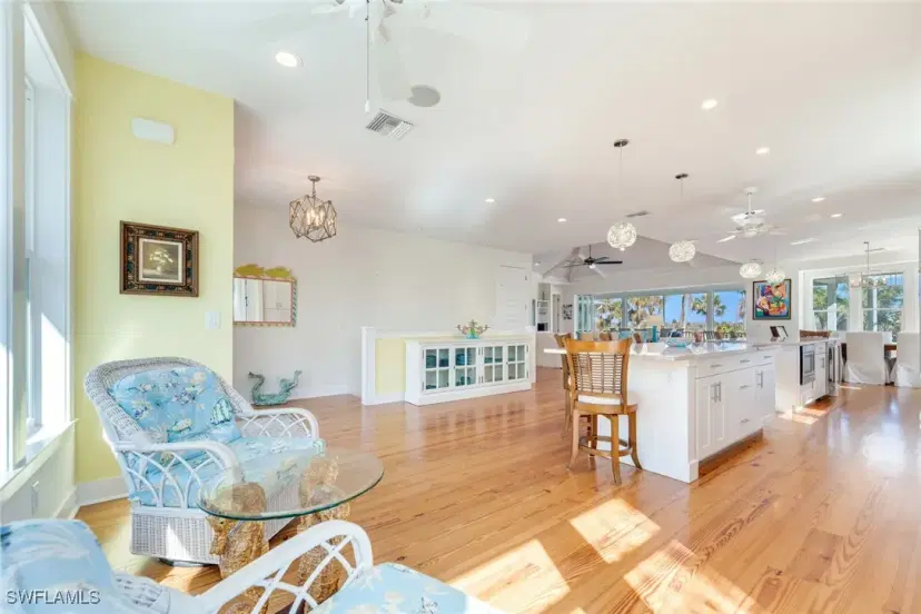 Picture of 4318 W Gulf Dr, Sanibel FL 33957