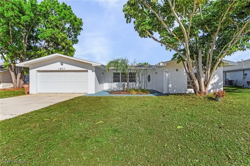 Picture of 1817 Coral Point Dr, Cape Coral FL 33990