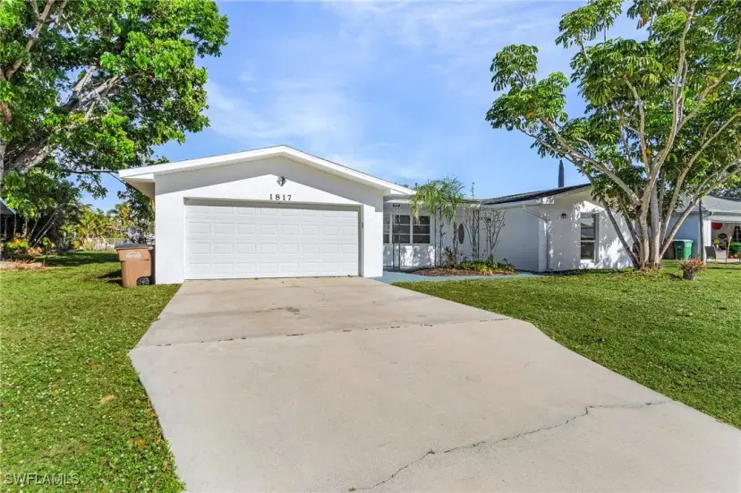Picture of 1817 Coral Point Dr, Cape Coral FL 33990