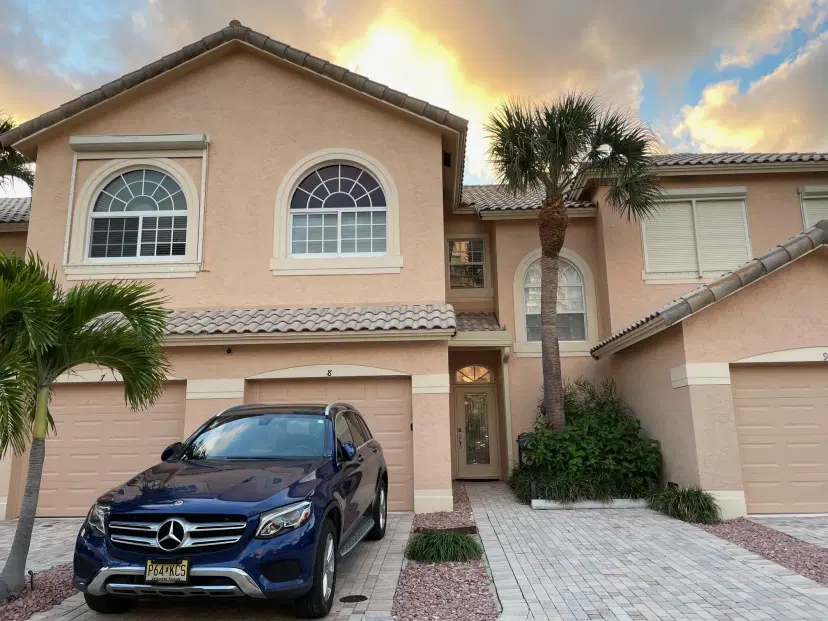 Picture of 1717 S Ocean Blvd 8, Pompano Beach FL 33062