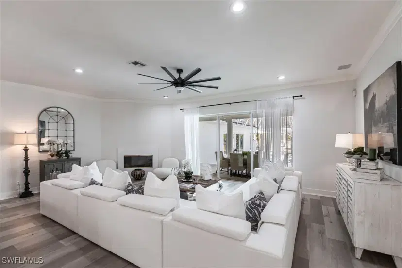 Picture of 5791 Shady Oaks Ln, Naples FL 34119
