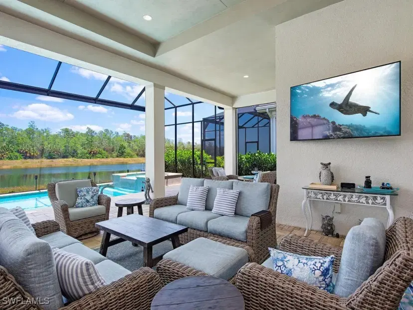 Picture of 14338 Laguna Springs Ln, Naples FL 34114