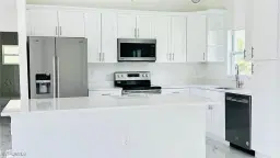 Picture of 4080 32Nd Ave Se, Naples, FL 34117