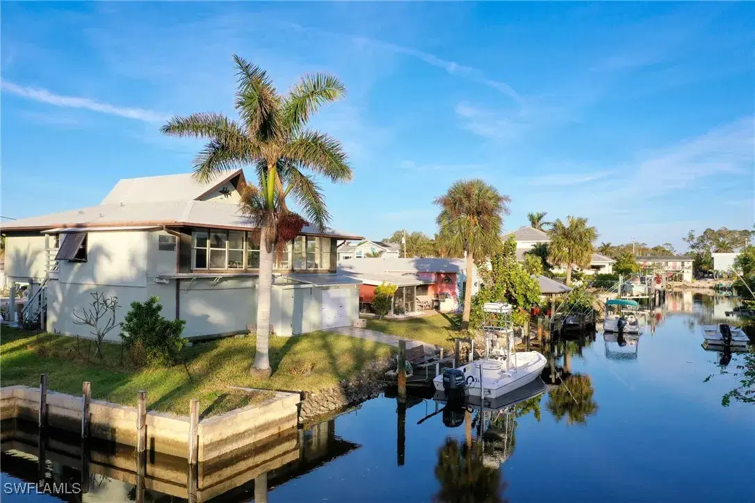 Picture of 2718 Shoreview Dr, Naples, FL 34112
