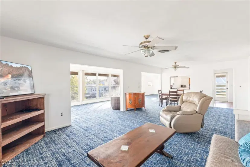 Picture of 2718 Shoreview Dr, Naples FL 34112