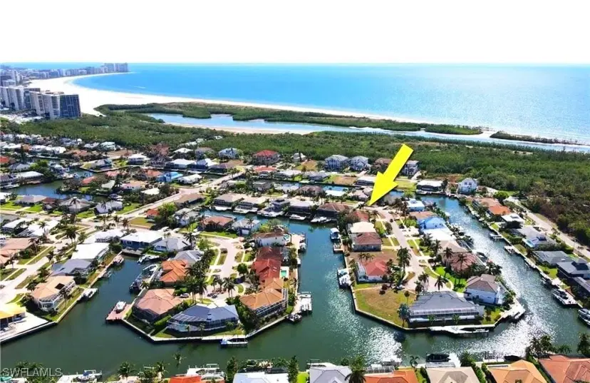 Picture of 350 Henderson Ct, Marco Island FL 34145
