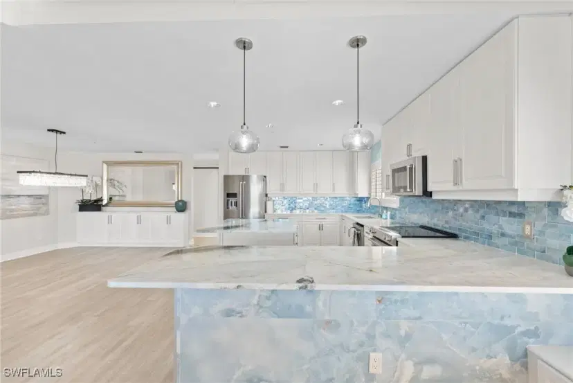 Picture of 14813 Laguna Dr 301, Fort Myers FL 33908