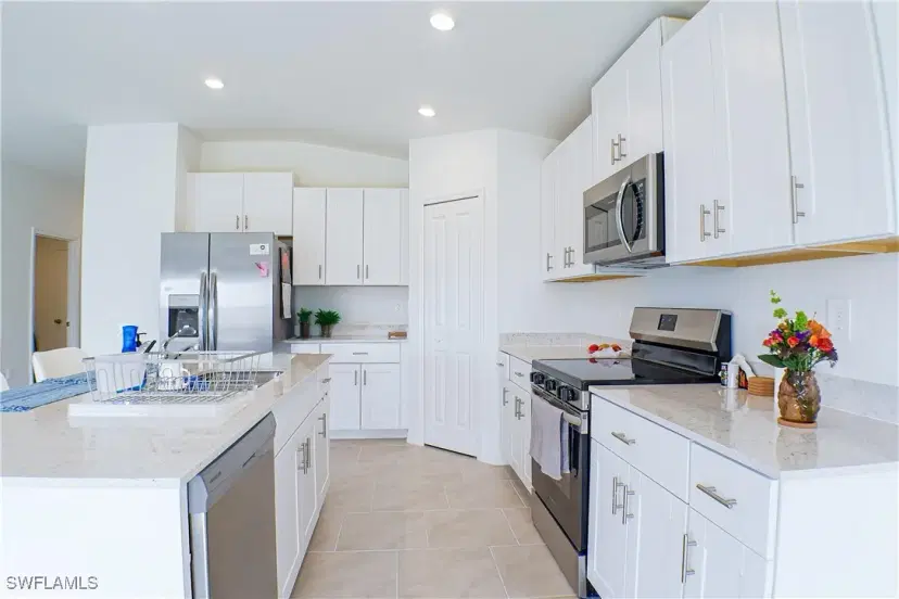 Picture of 4110 Etna Ct, North Fort Myers FL 33917