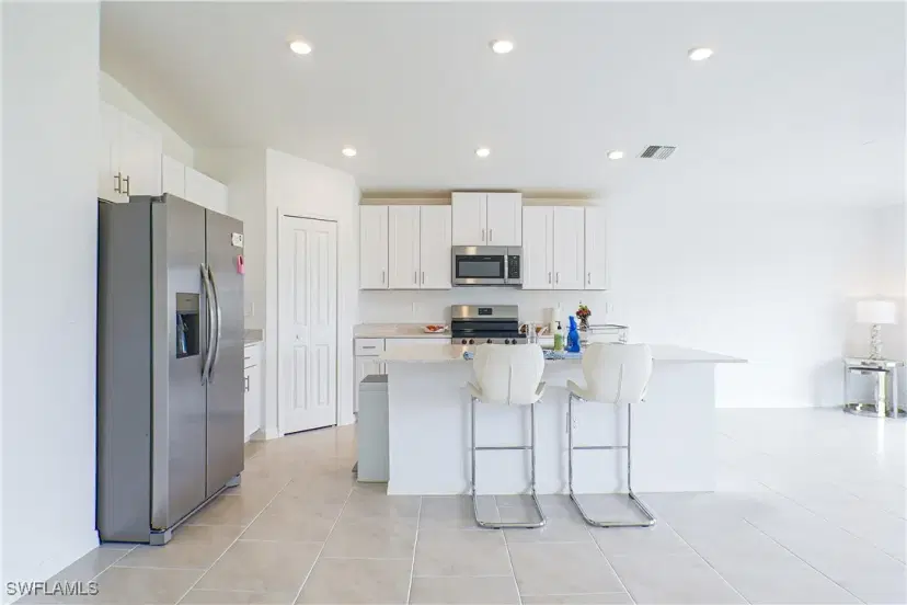 Picture of 4110 Etna Ct, North Fort Myers FL 33917