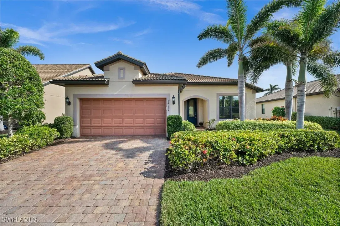 Picture of 14650 Laguna Dr, Fort Myers, FL 33908