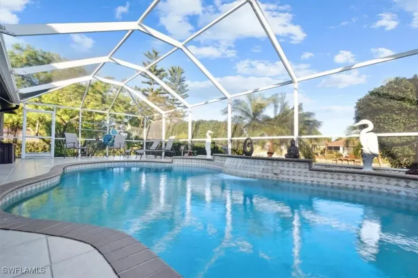 Picture of 1311 SE 5Th Ct, Cape Coral FL 33990
