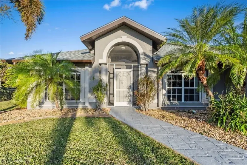 Picture of 1311 SE 5Th Ct, Cape Coral FL 33990