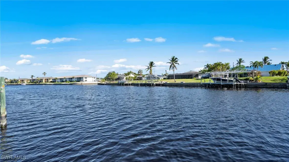 Picture of 1056 SE 43Rd St, Cape Coral, FL 33904