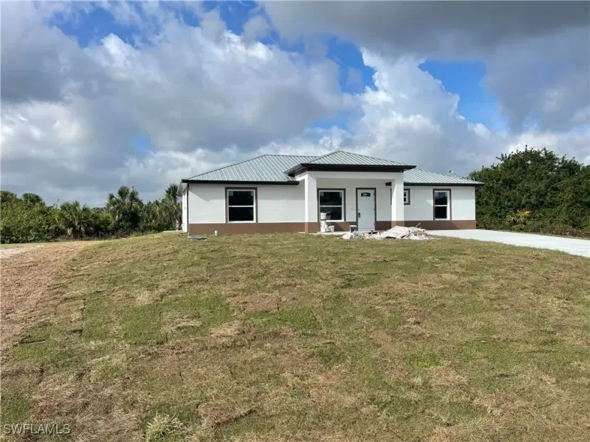 Picture of 3017 Marlin Cir, Labelle FL 33935