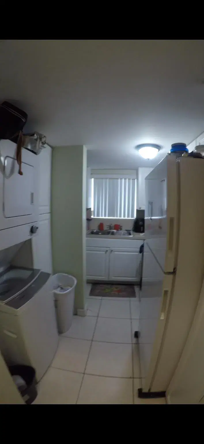 Picture of 1501 Crescent D31 Circle D31, Lake Park FL 33403