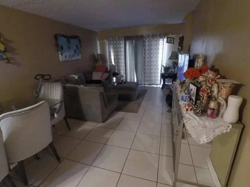 Picture of 1501 Crescent D31 Circle D31, Lake Park FL 33403