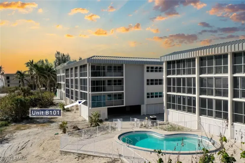 Picture of 2659 W Gulf Dr B101, Sanibel FL 33957