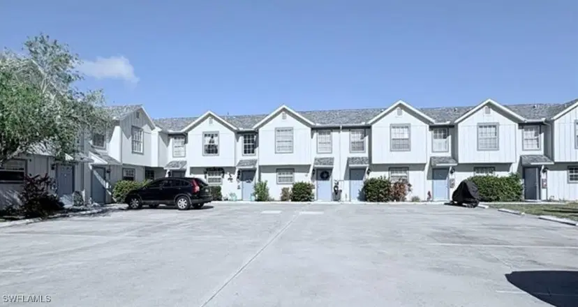 Picture of 1005 SW 48Th Ter 2, Cape Coral FL 33914