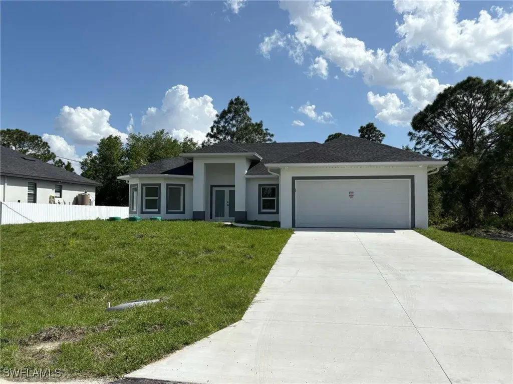 Picture of 2607 50Th St W, Lehigh Acres, FL 33971