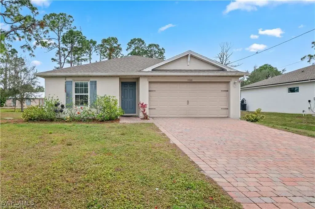 Picture of 1100 NE 36Th St, Cape Coral, FL 33909