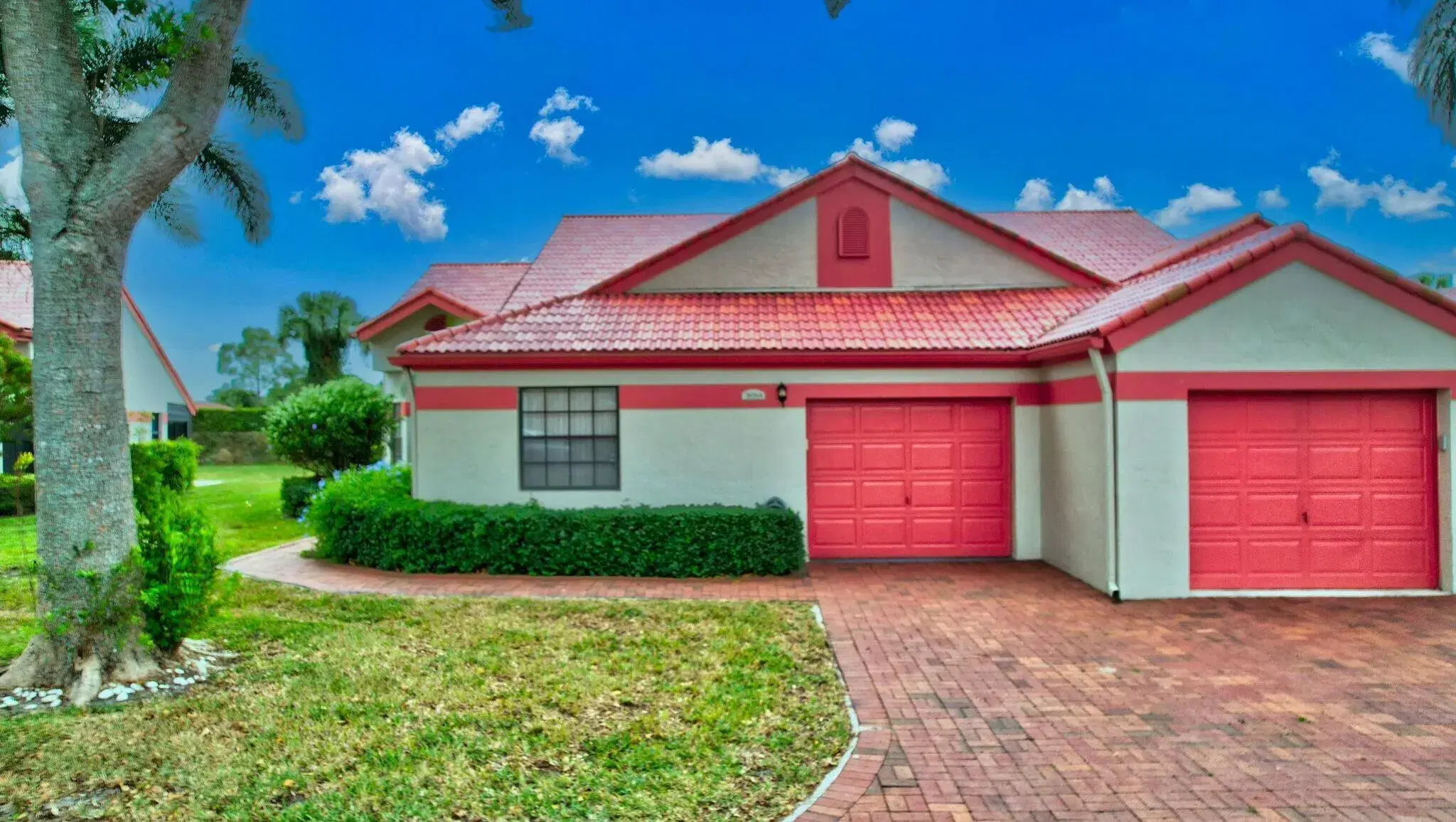 Picture of 7676 Lexington Club Boulevard A, Delray Beach, FL 33446