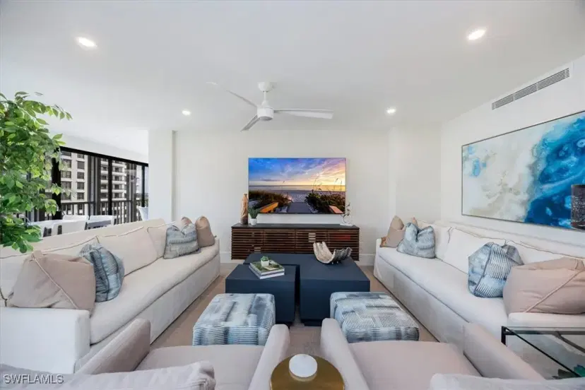Picture of 4401 Gulf Shore Blvd N 1606, Naples FL 34103