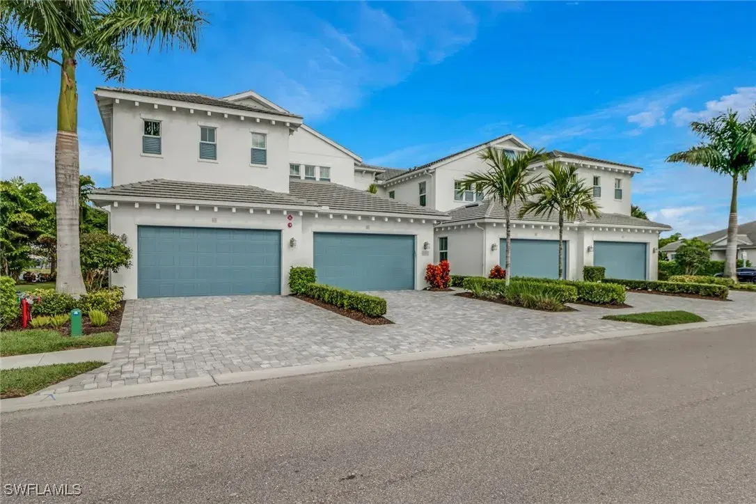 Picture of 8944 Saint Lucia Dr 101, Naples, FL 34114
